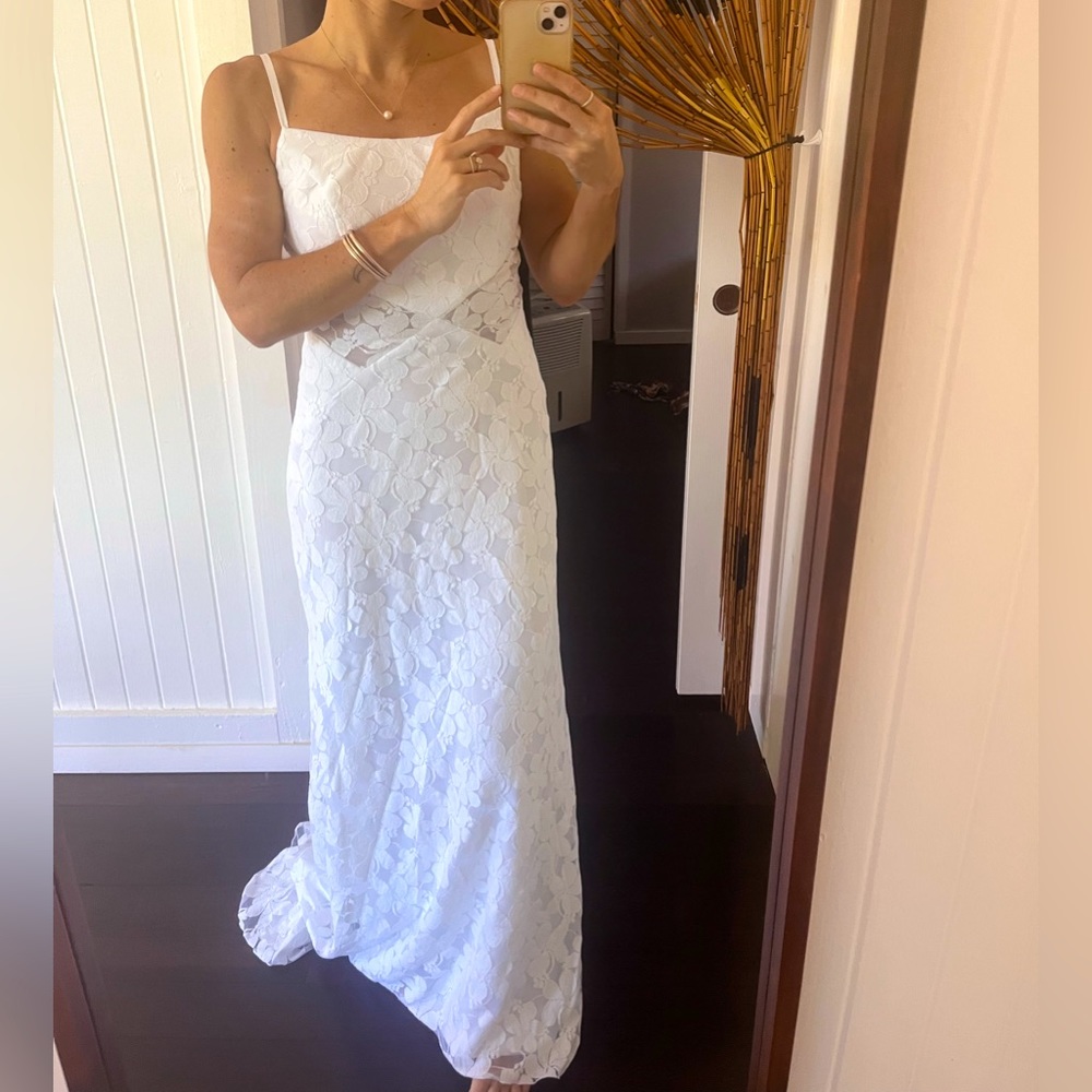 Wedding dress